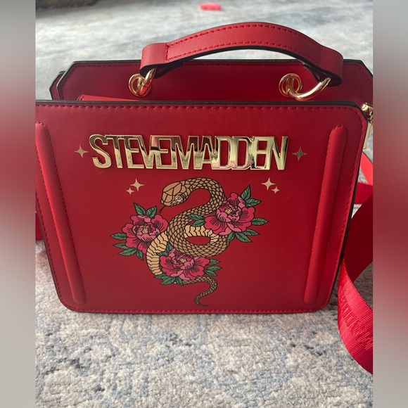 Steve Madden Handbags - Steve Madden Red Crossbody Bag with Snake and Floral Design